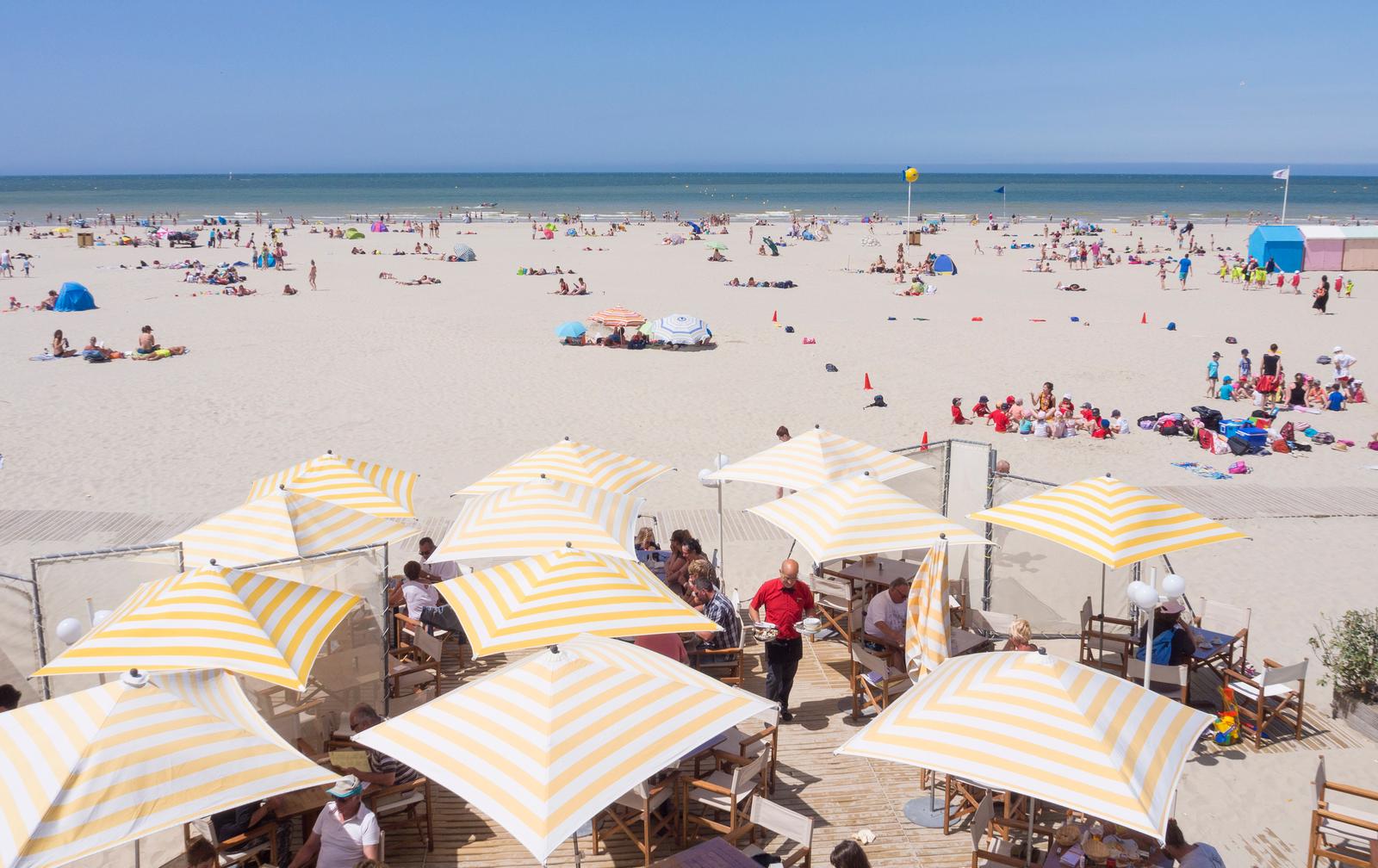 Berck-sur-Mer : terrasse sur la plage