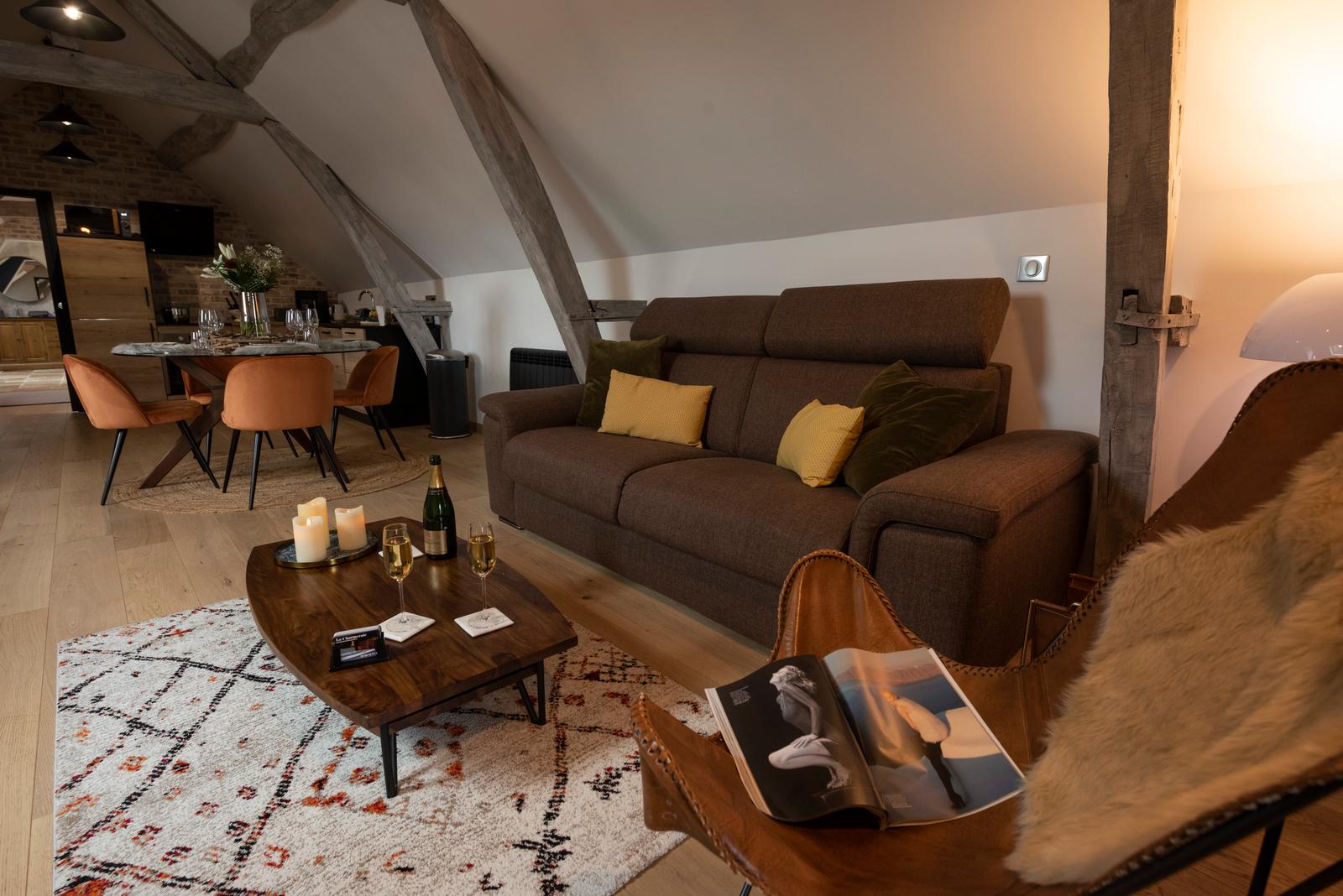 Lacroix-Saint-Ouen : gîte La Charmeraie 23