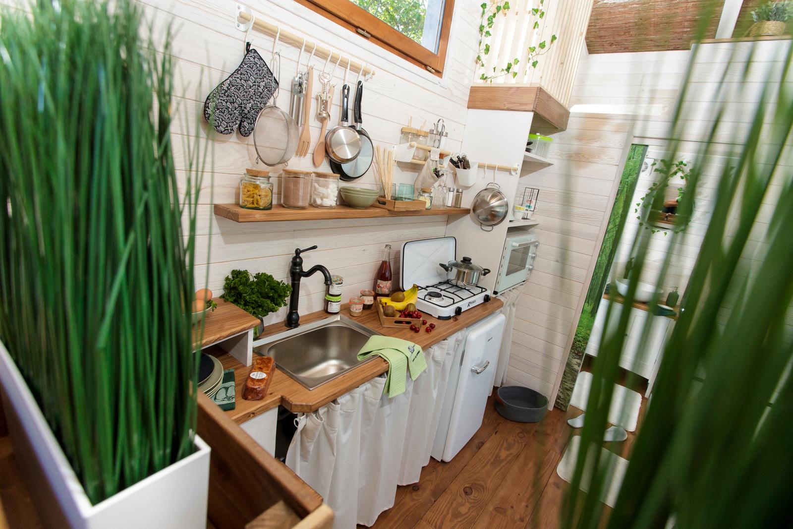 Saint-Blimont : Terminus en baie, la tiny house 04