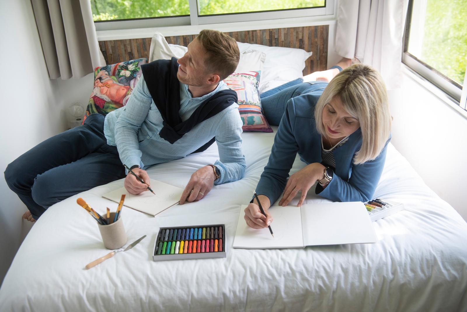 Reumont : couple dessinant à EDEN 