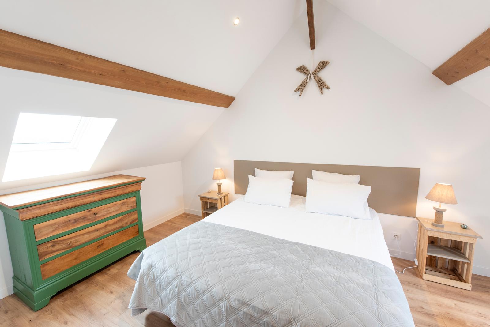 Maresches : chambre du gîte "Bouton d'or" 03