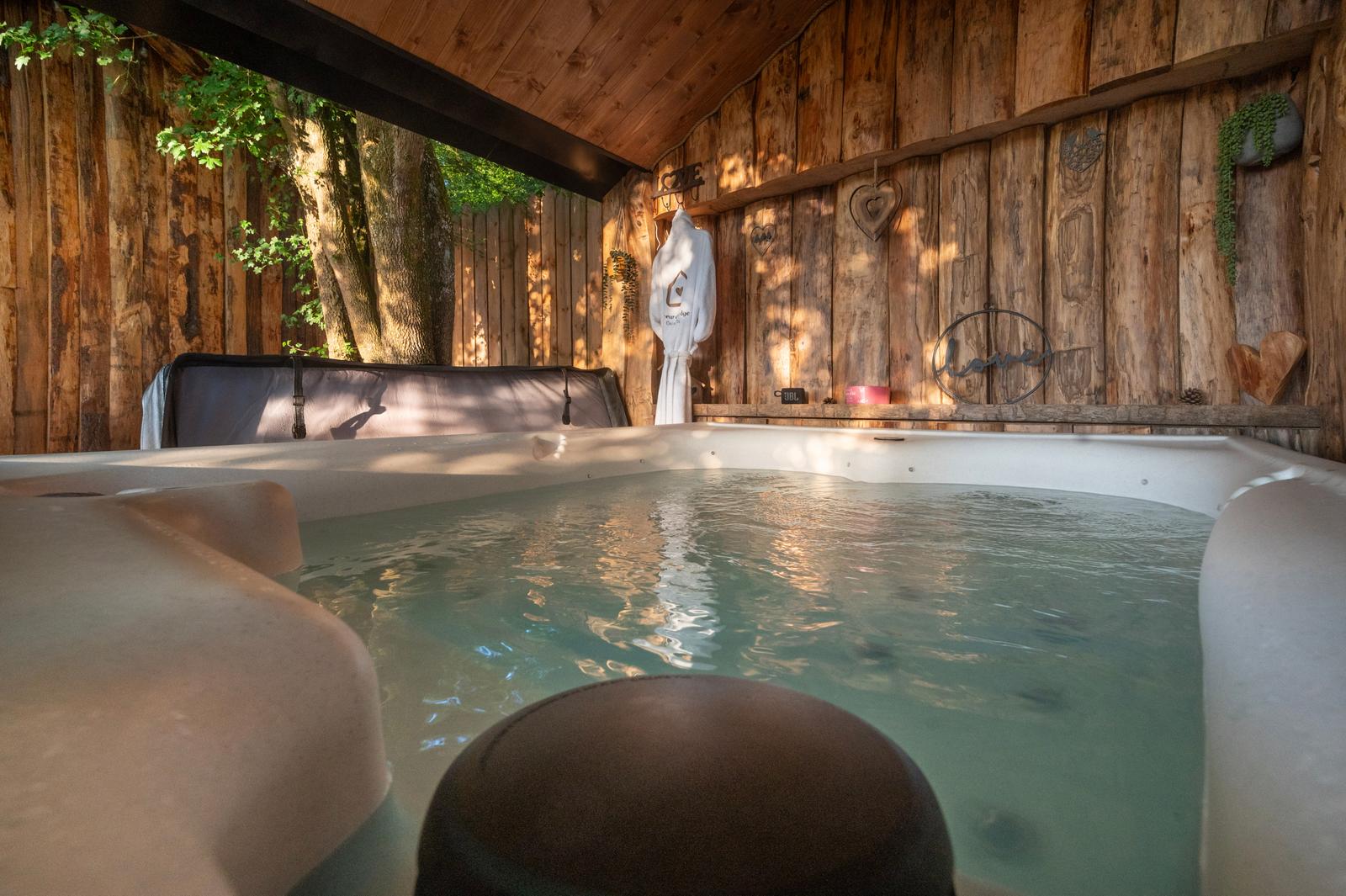 Cramoisy : spa du Coeur de Lodge