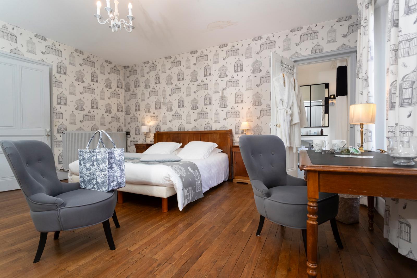 Omiécourt - Château d'Omiécourt : chambre 01