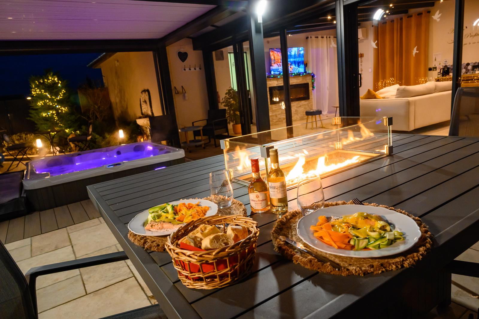 Arsy : l'Espace d'un Instant, repas romantique sur la terrasse de nuit 01