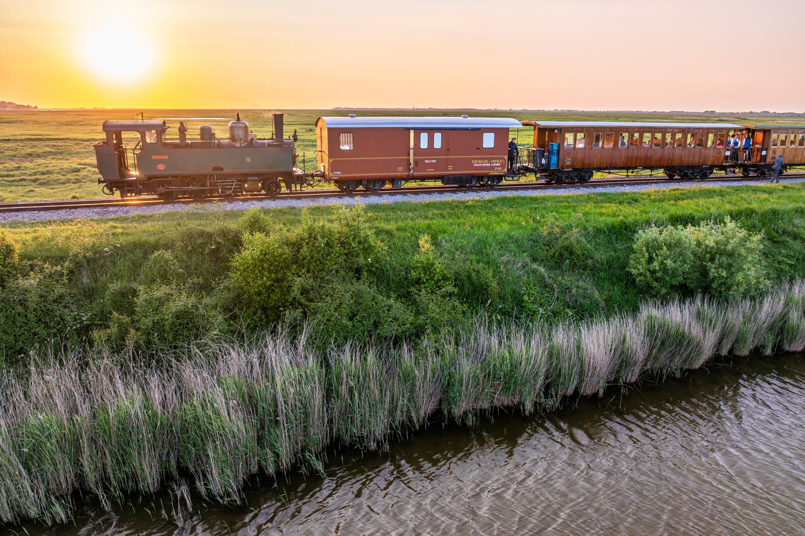 Chemin de fer de la Baie de Somme : train touristique à vapeur 04