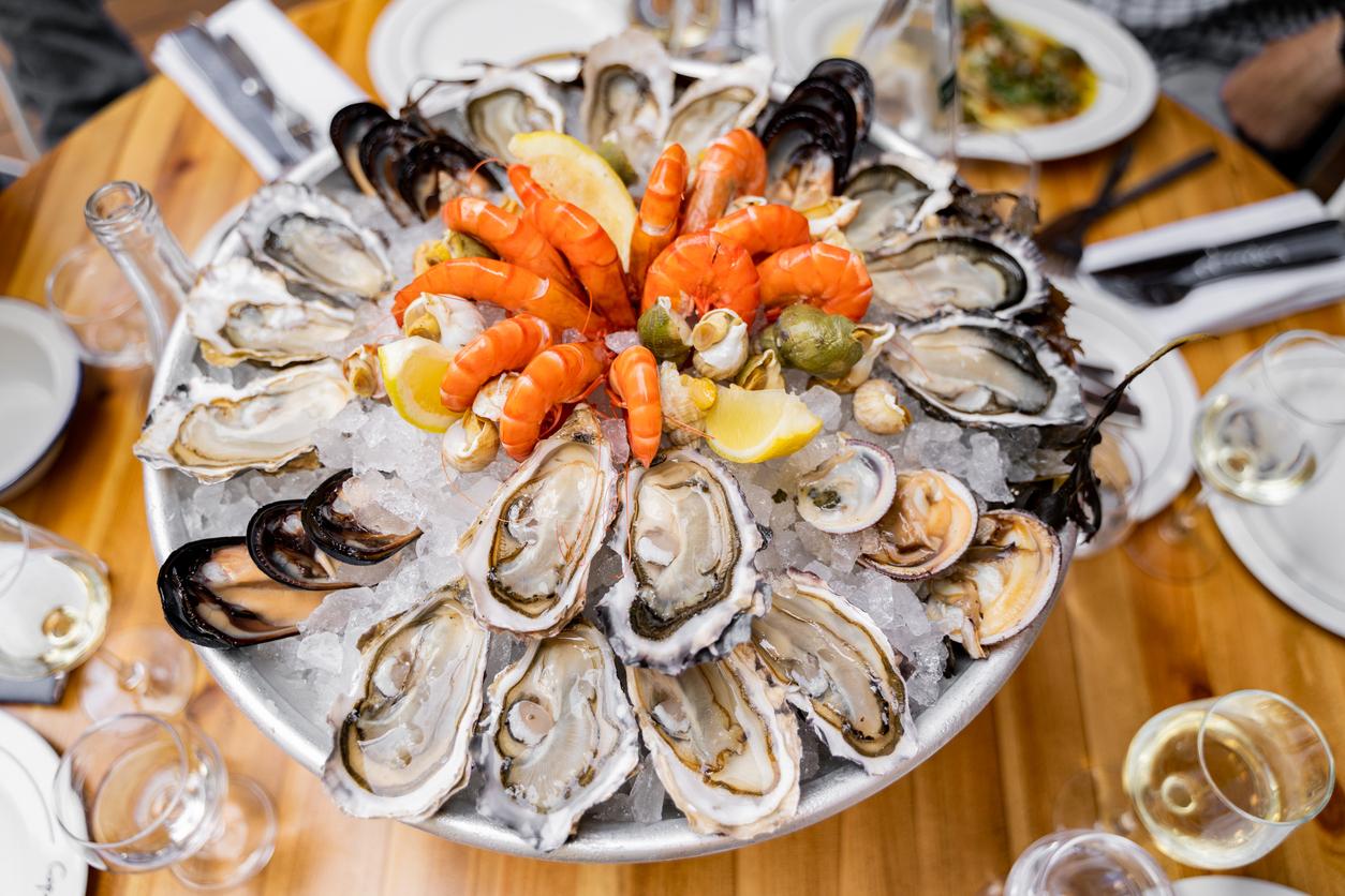 Plateau de fruits de mer _ Seafood Platter with Oysters, Shrimp, Mussels, and Lemon