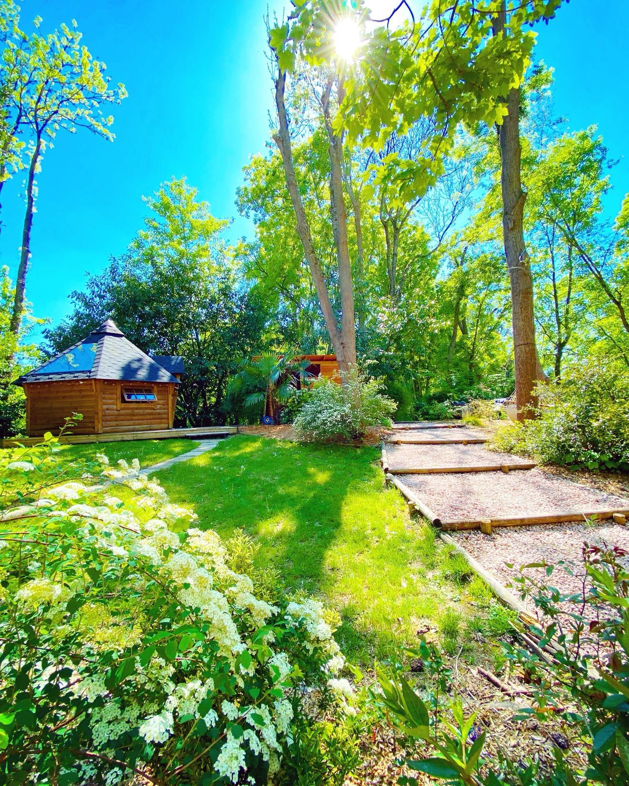 Saint-Leu d'Esserent : Camping le Pré des Moines - la cabane en bois 10