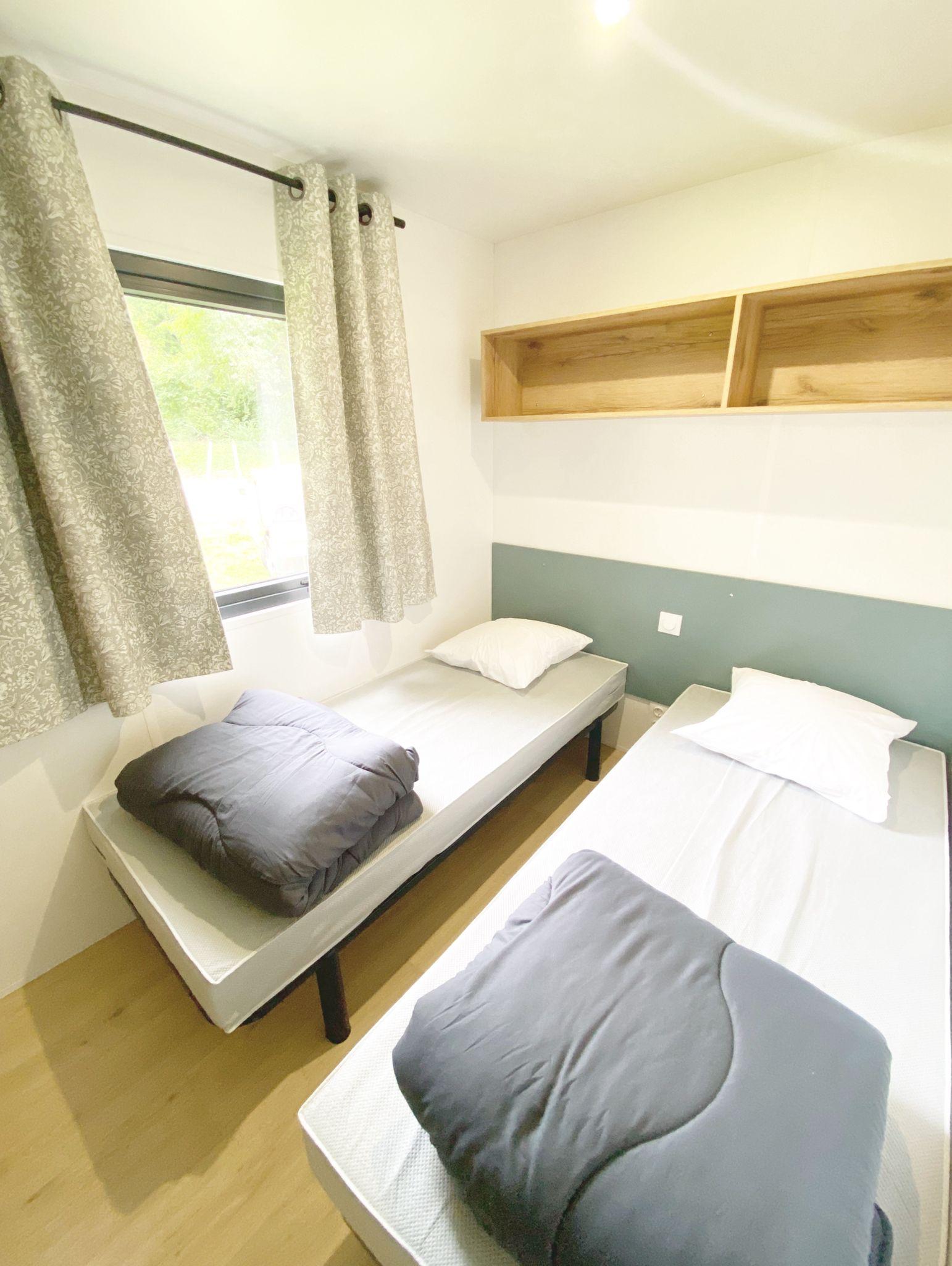 Saint-Leu d'Esserent : Camping le Pré des Moines - Bungalow Aubépine 16