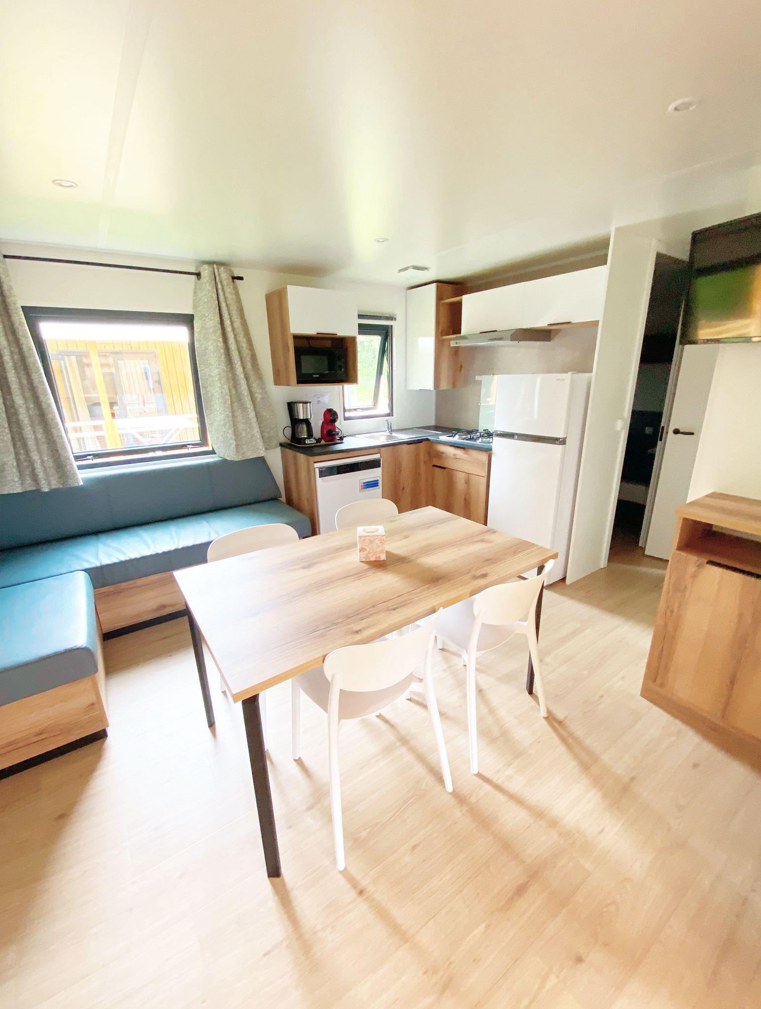 Saint-Leu d'Esserent : Camping le Pré des Moines - Bungalow Aubépine 21