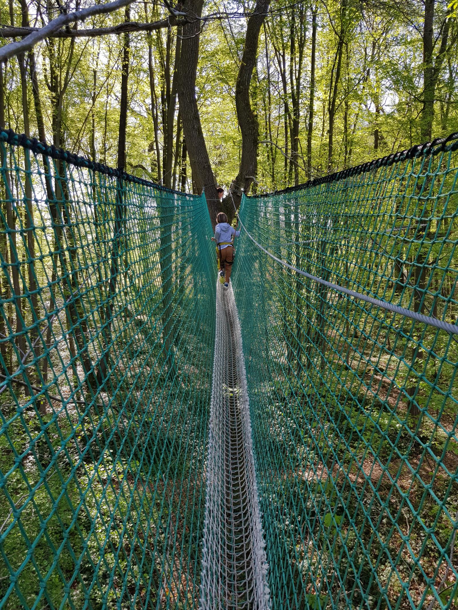 Ailly-sur-Noye : parc de loisirs Terrains d'Aventure 37