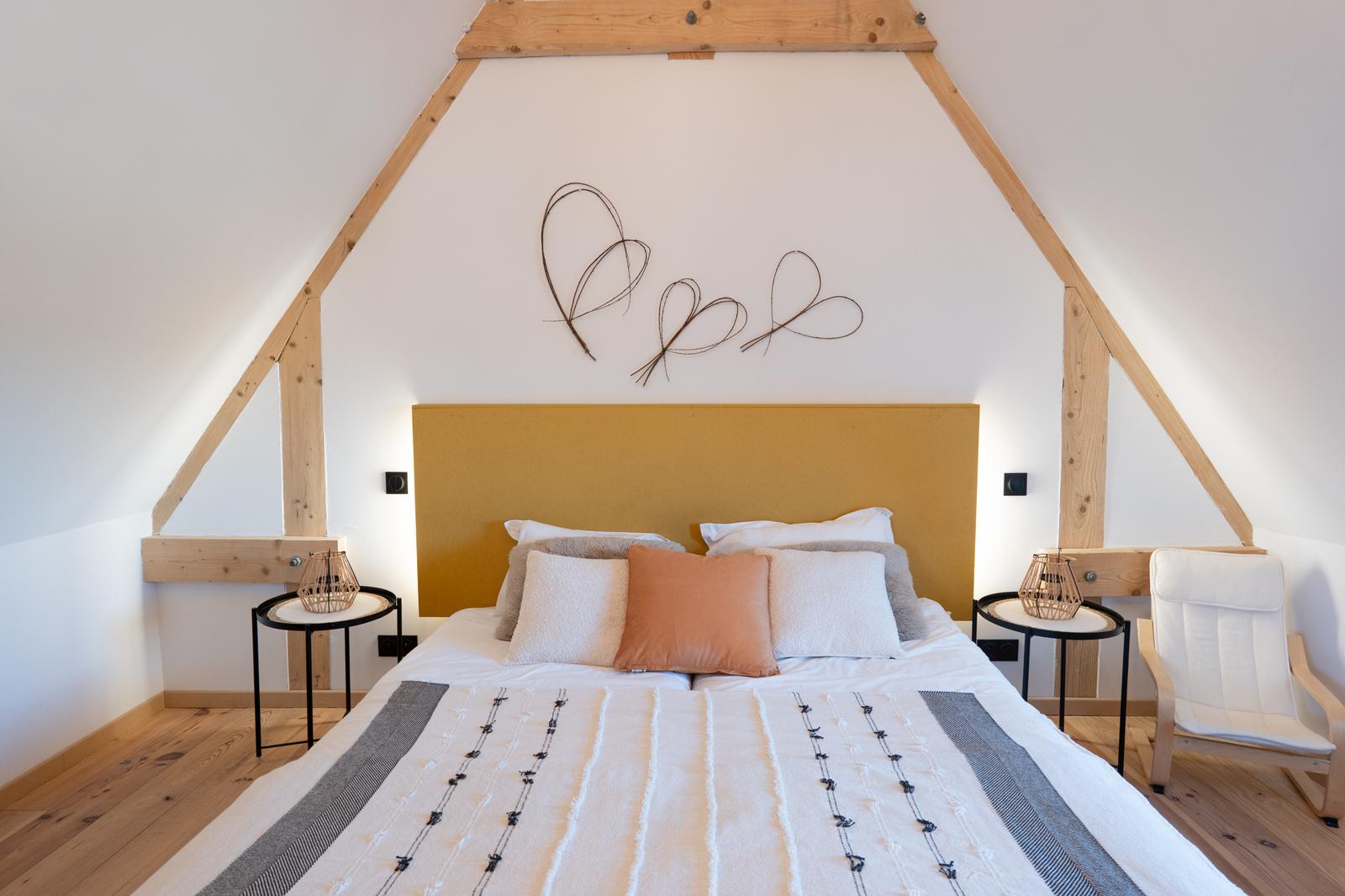 Wierre-Effroy : Ecodomaine le Verin - chambre 2 atelier