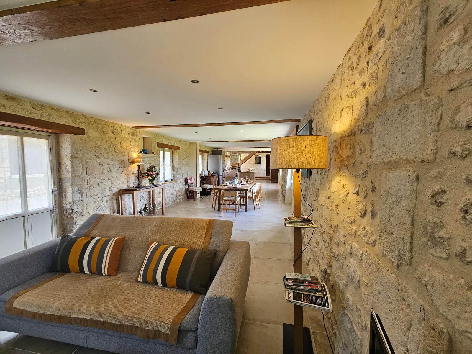 Largny-sur-Automne : Manoir de la Cour  16