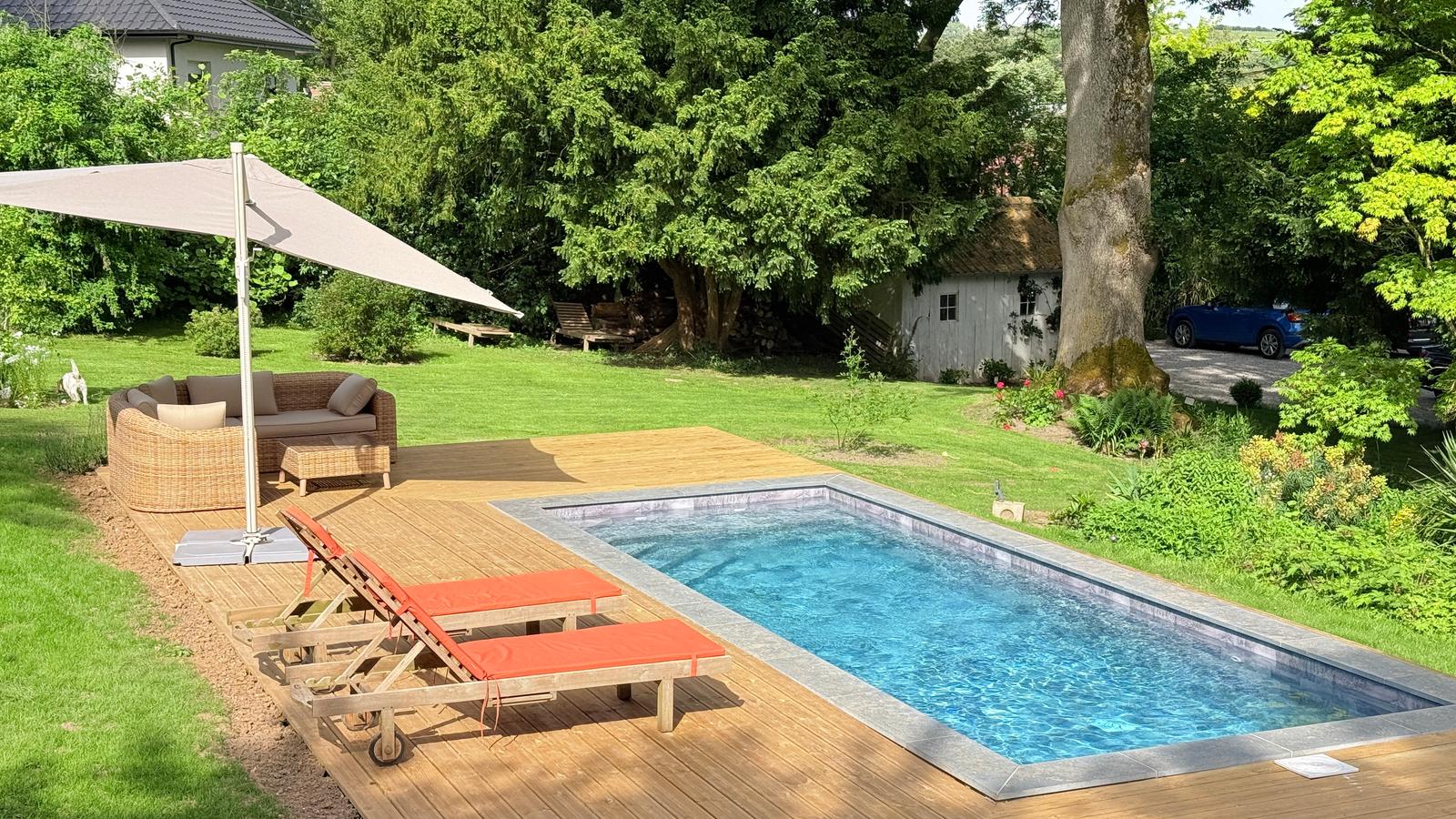 Aix-en-Issart : La Plonplonière chambres d'hôtes - piscineLa Plonploniere piscine (5)