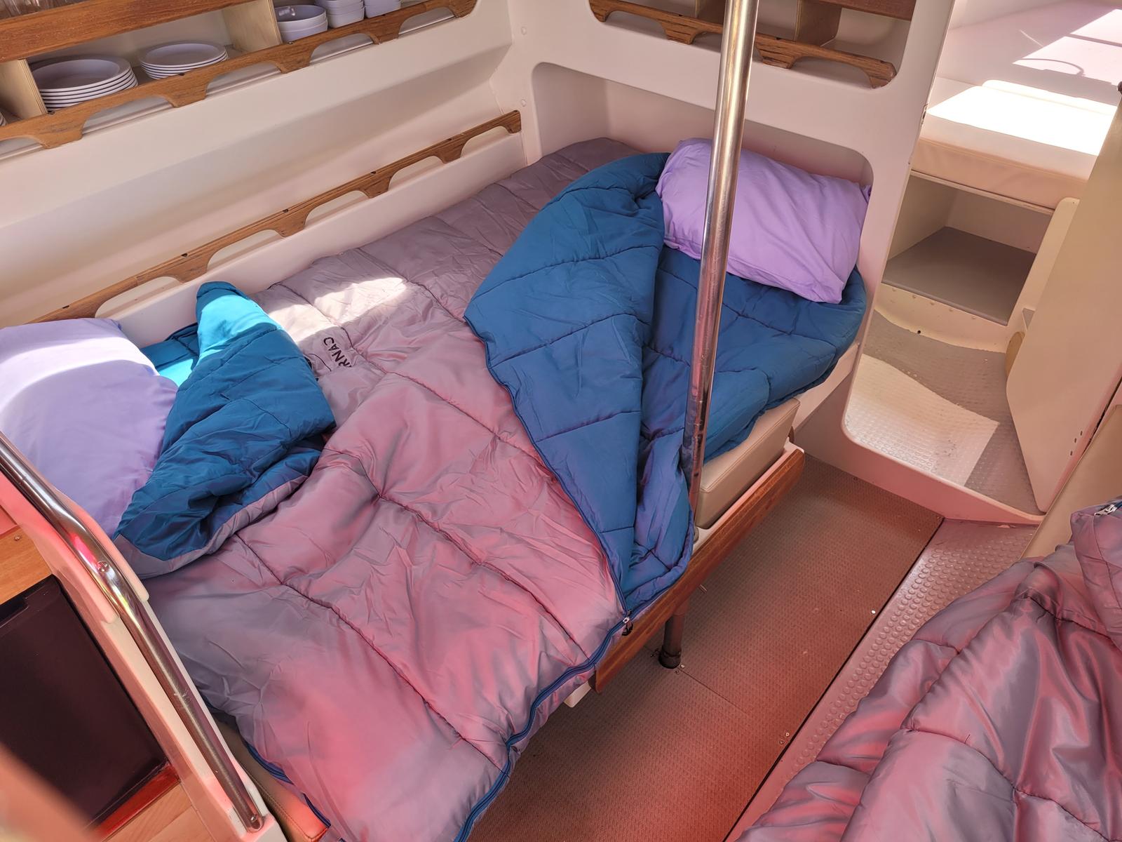 Picquigny : Logement insolite Bateau Jules 25