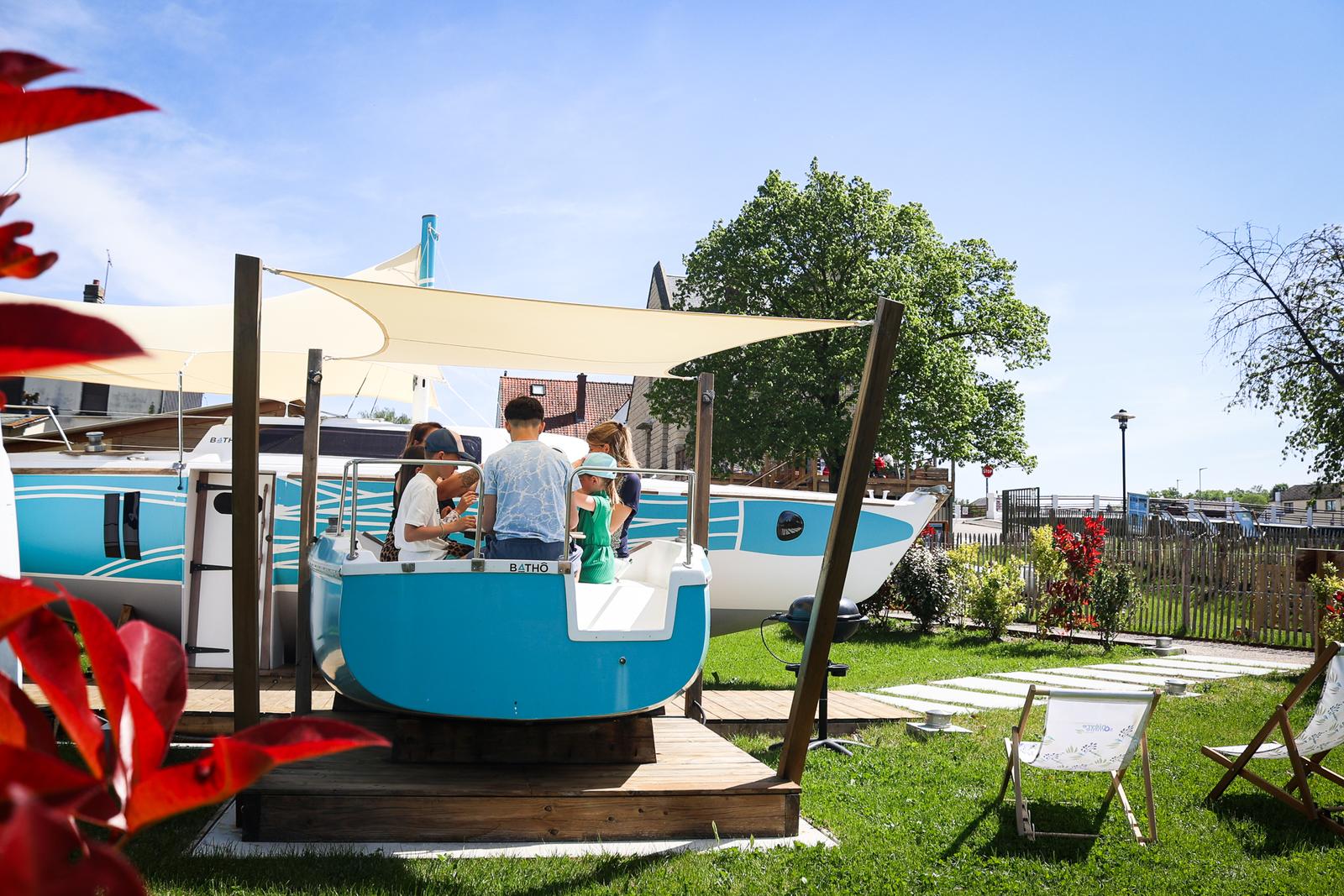 Picquigny : Logement insolite Bateau Jules 42
