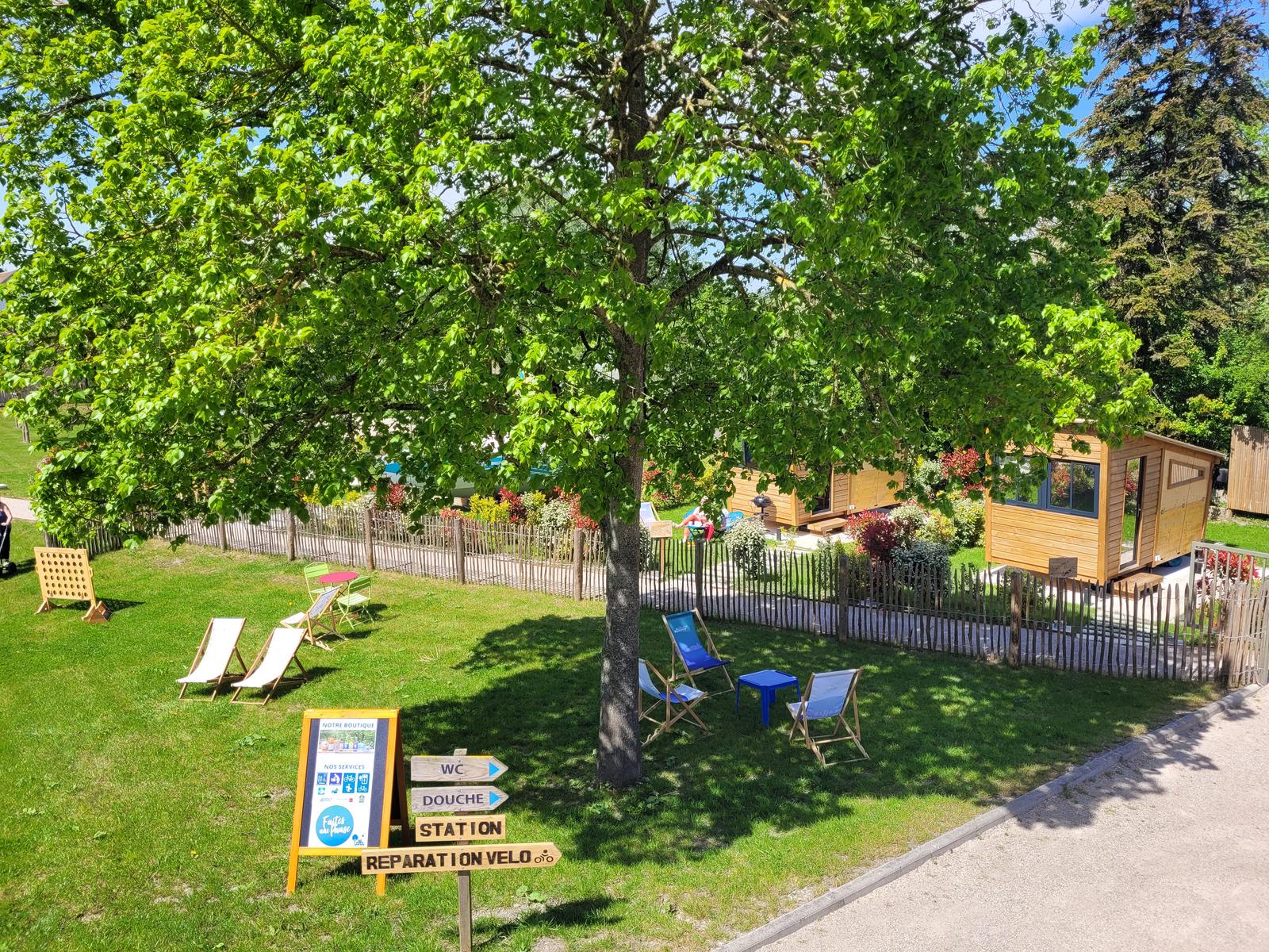 Picquingy : cabanes en bois Cyclo lodges 09
