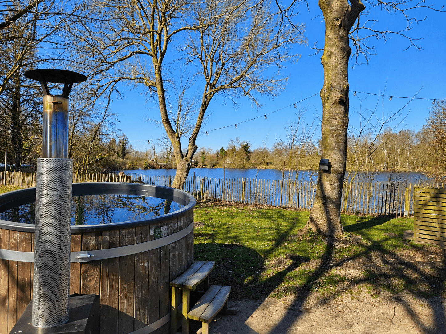 Bray-les-Mareuil : La Fabrik en baie