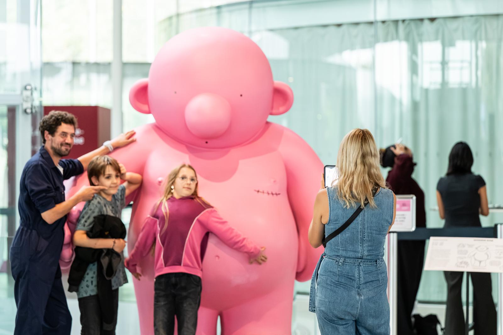 Exposition Trop mignon ! L'art du bonheur au Louvre-Lens 02