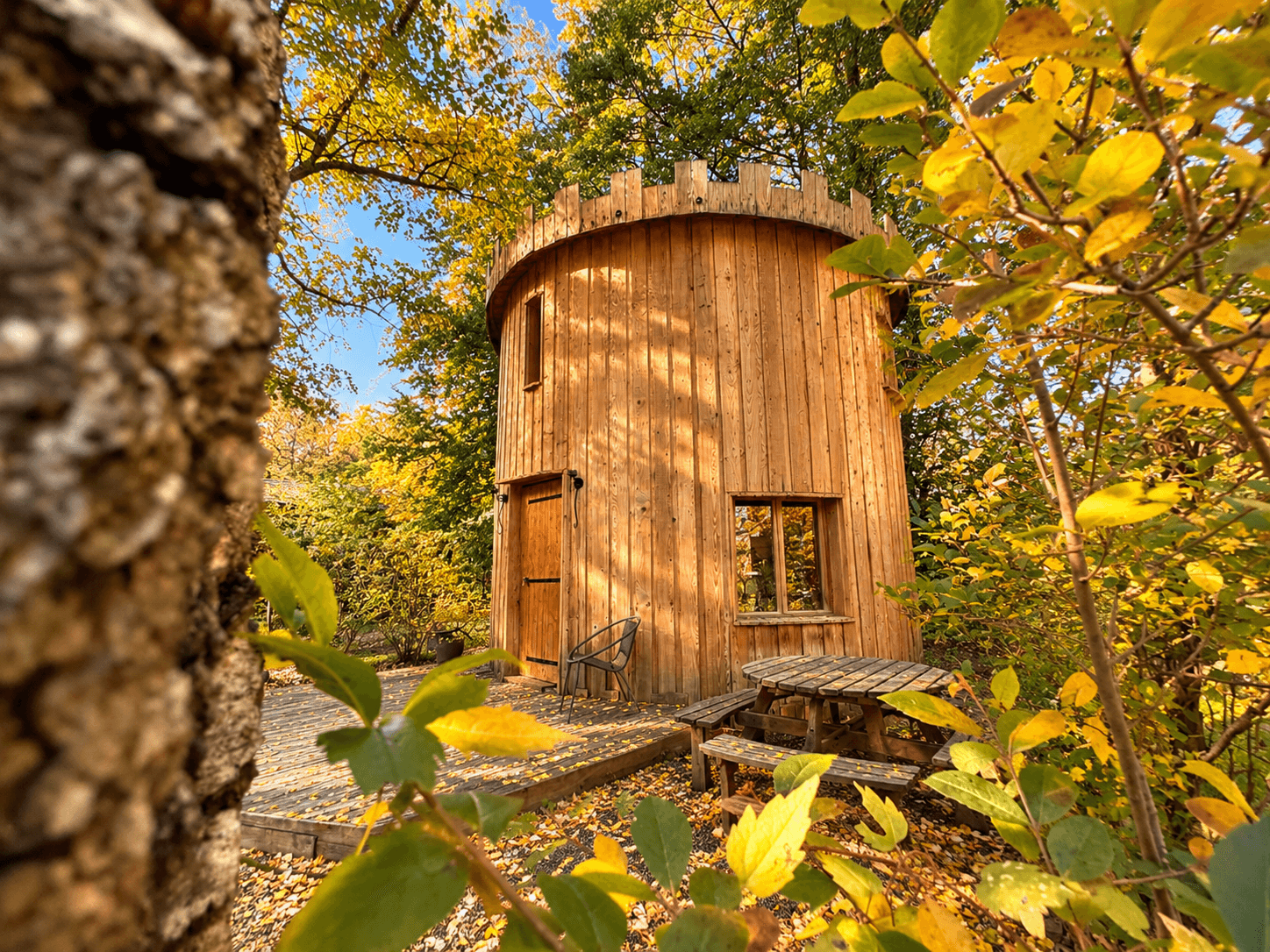 -Tour médiévale - Camping Coeur de la Forêt Pierrefonds -14