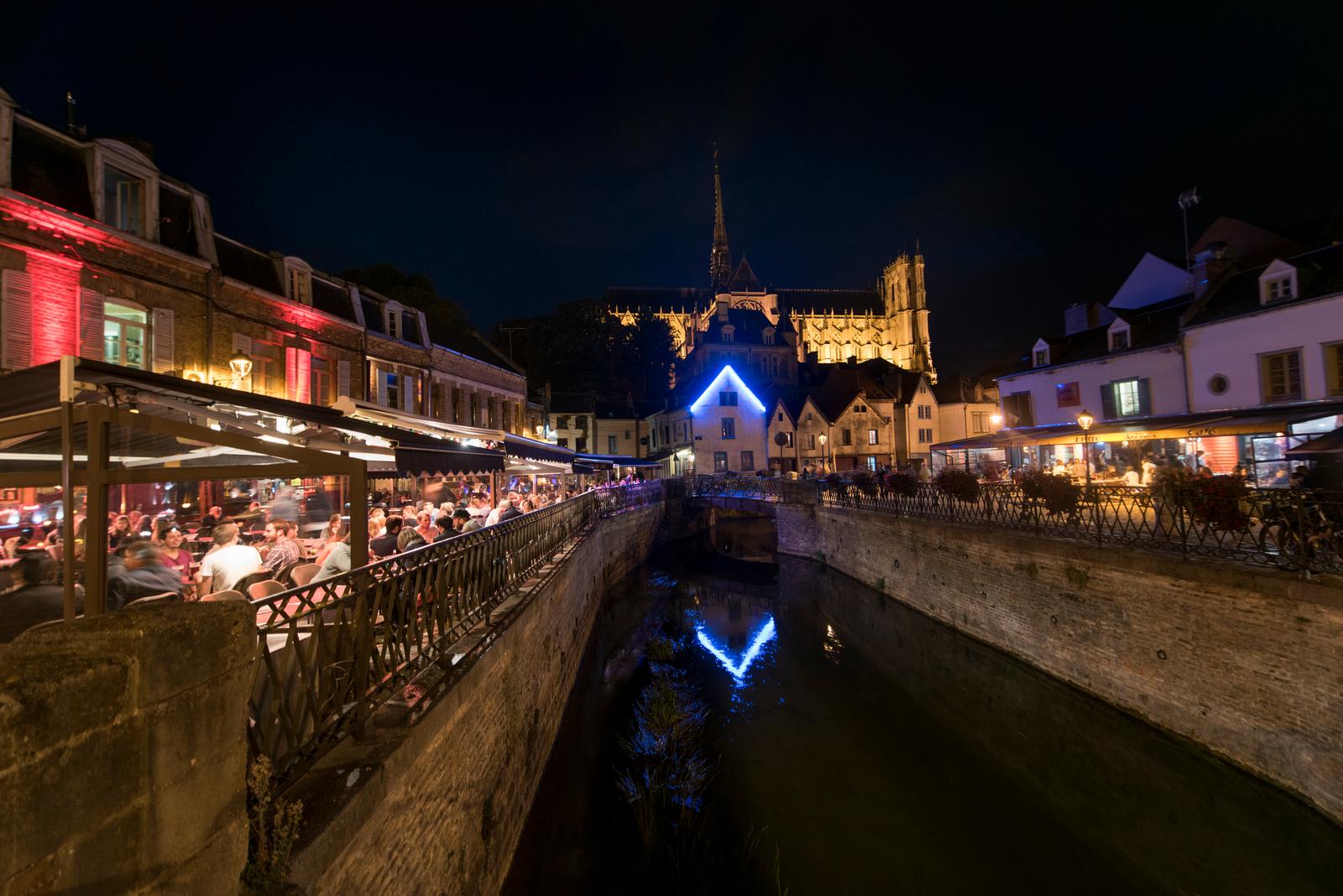 Amiens : terrasses du quartier Saint-Leu de nuit 03
