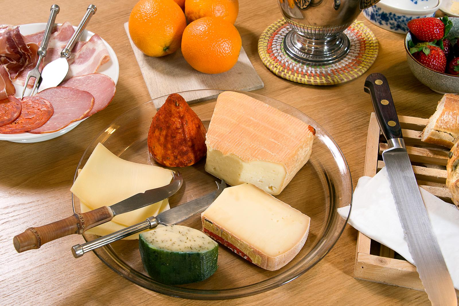 Eclaibes : maison d'hôtes La Maison d'Eclaibes, plateau de fromages