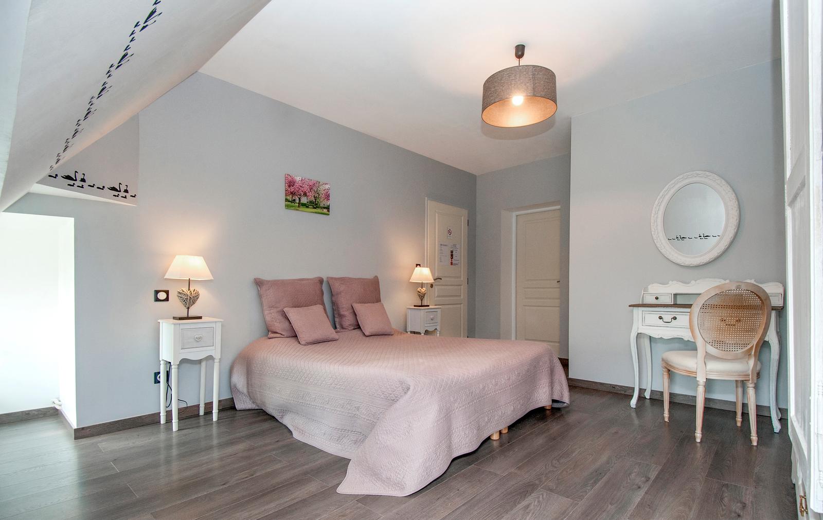 Solre-le-Château : la ferme aux charmes, la chambre 01