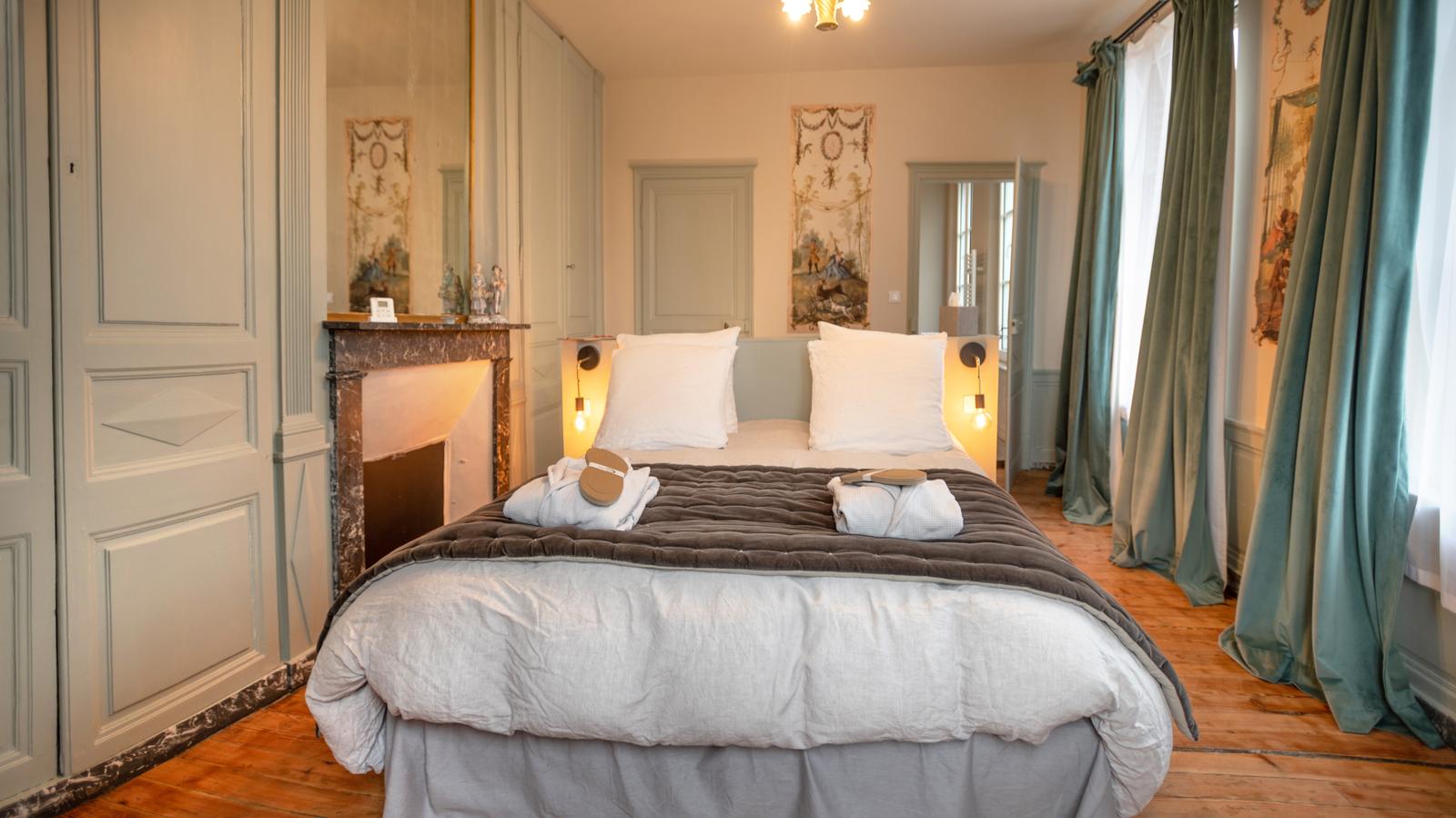 Abbeville : chambre d'hôtes les Myrrhophores 005