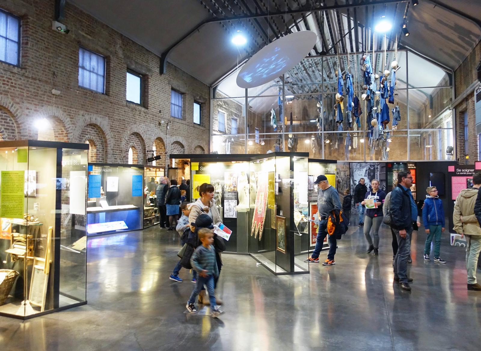 Lewarde, centre historique minier : exposition la vie dans la cité minière