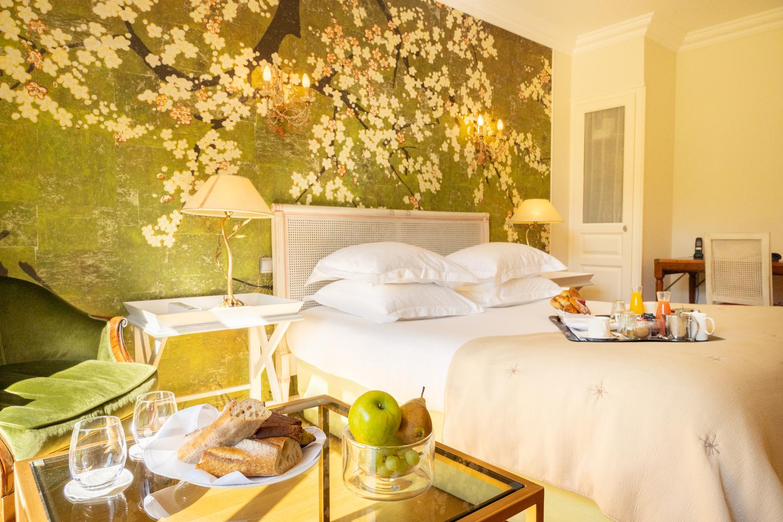 Busnes : le château de Beaulieu - chambre d'hôtel