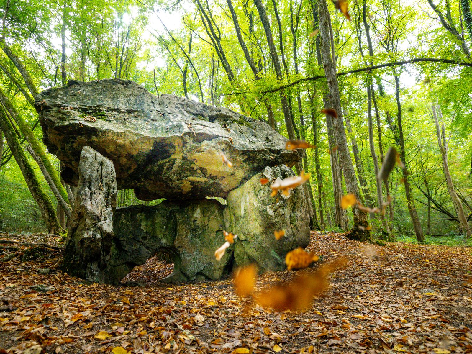 Trie-Château - Dolmen des Trois Pierres - 03