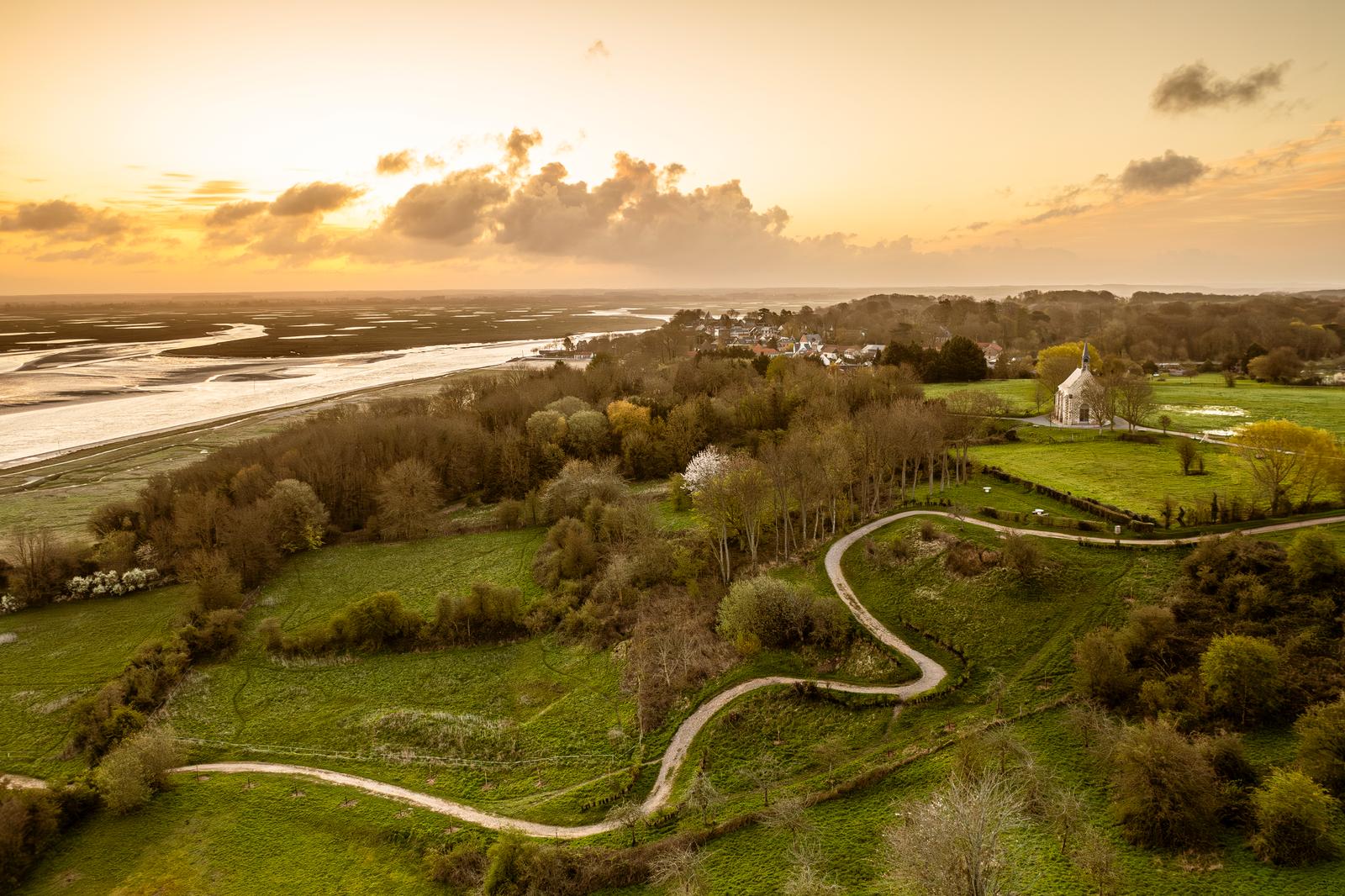 Saint-Valery-sur-Somme - La chapelle des marins vue du ciel