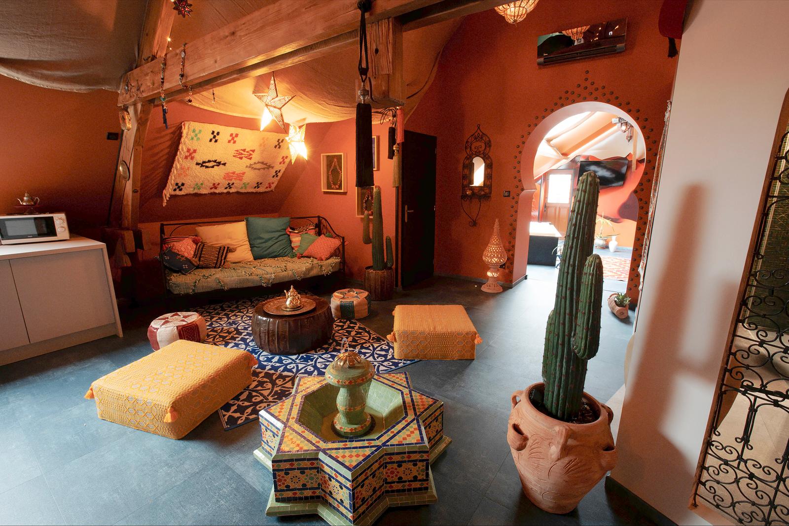 Etaing : le Riad, le salon 03