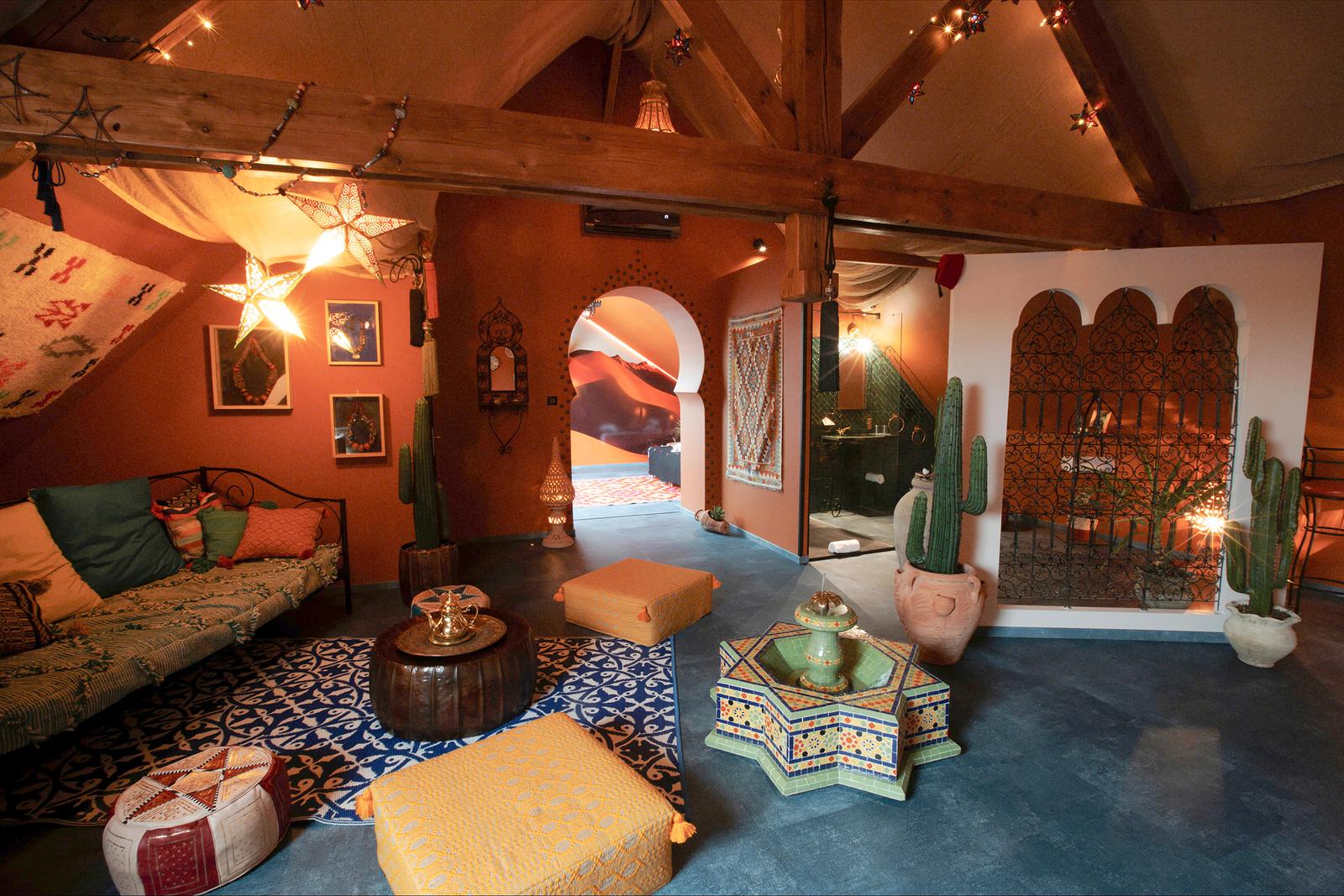 Etaing : le Riad, le salon 02