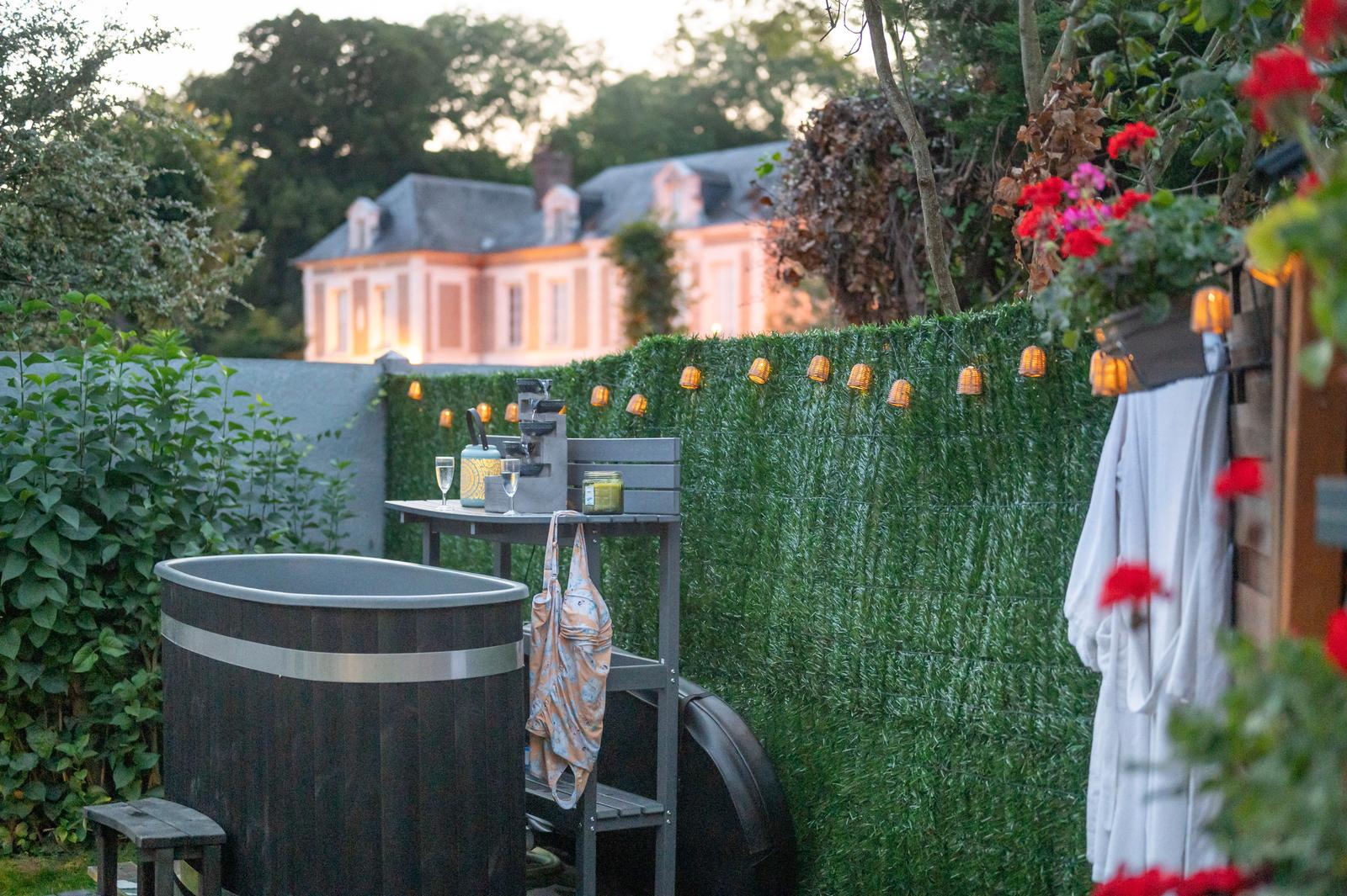 Sailly-Flibeaucourt : la Cour d'Hortense, spa au jardin