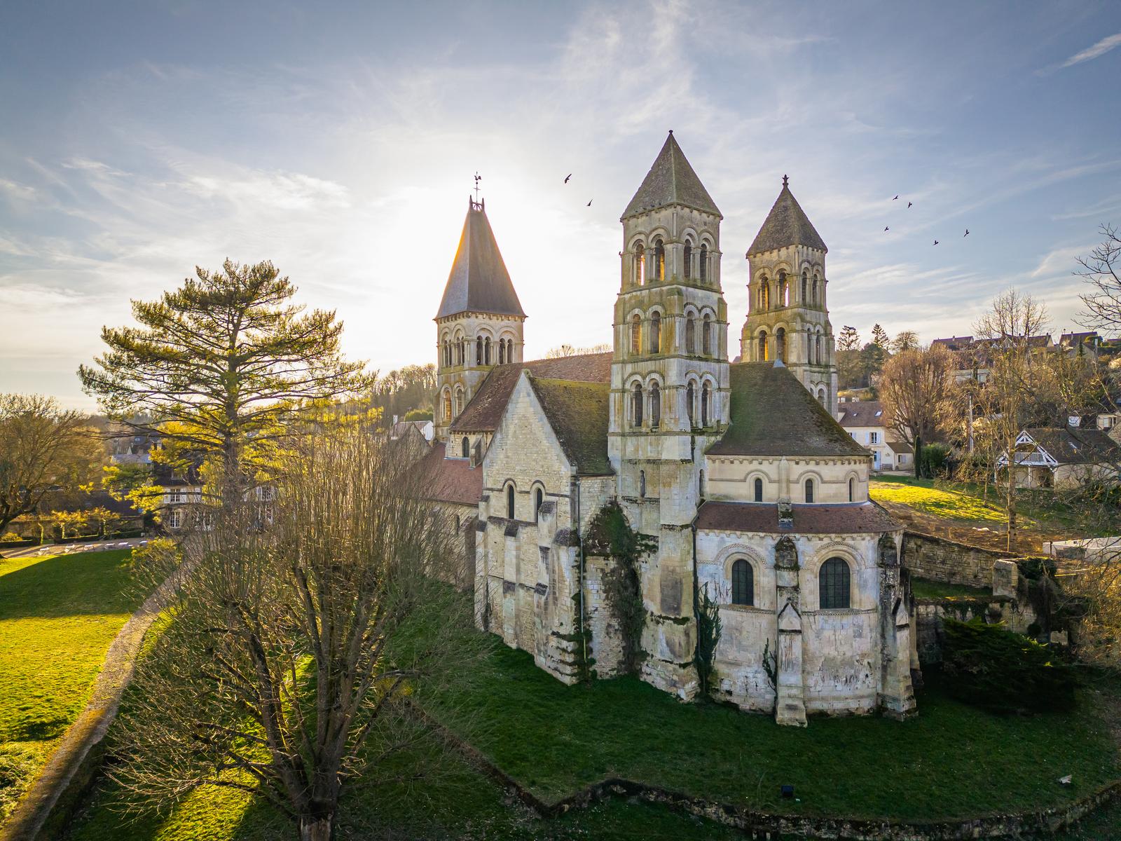 Morienval : abbaye 04