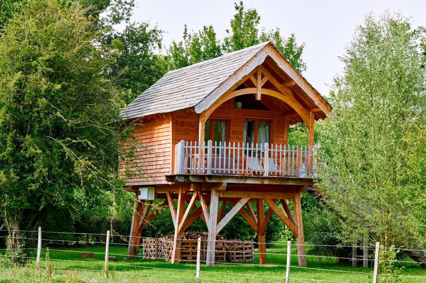 Roy-Boissy : camping Pause du Vieux Moulin cabane cosy  11