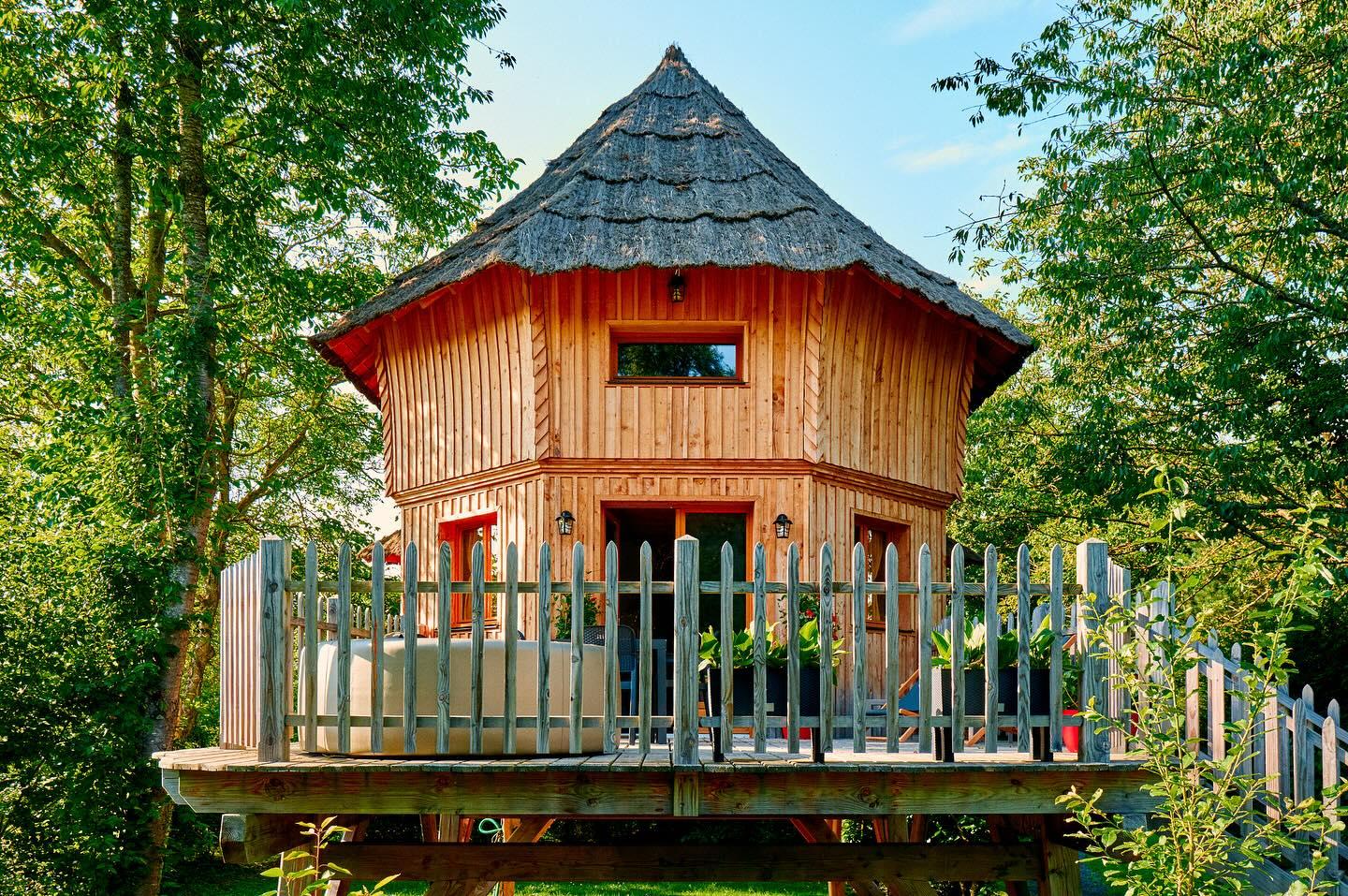 Roy-Boissy : camping Pause Vieux Moulin - cabane observatoire 66