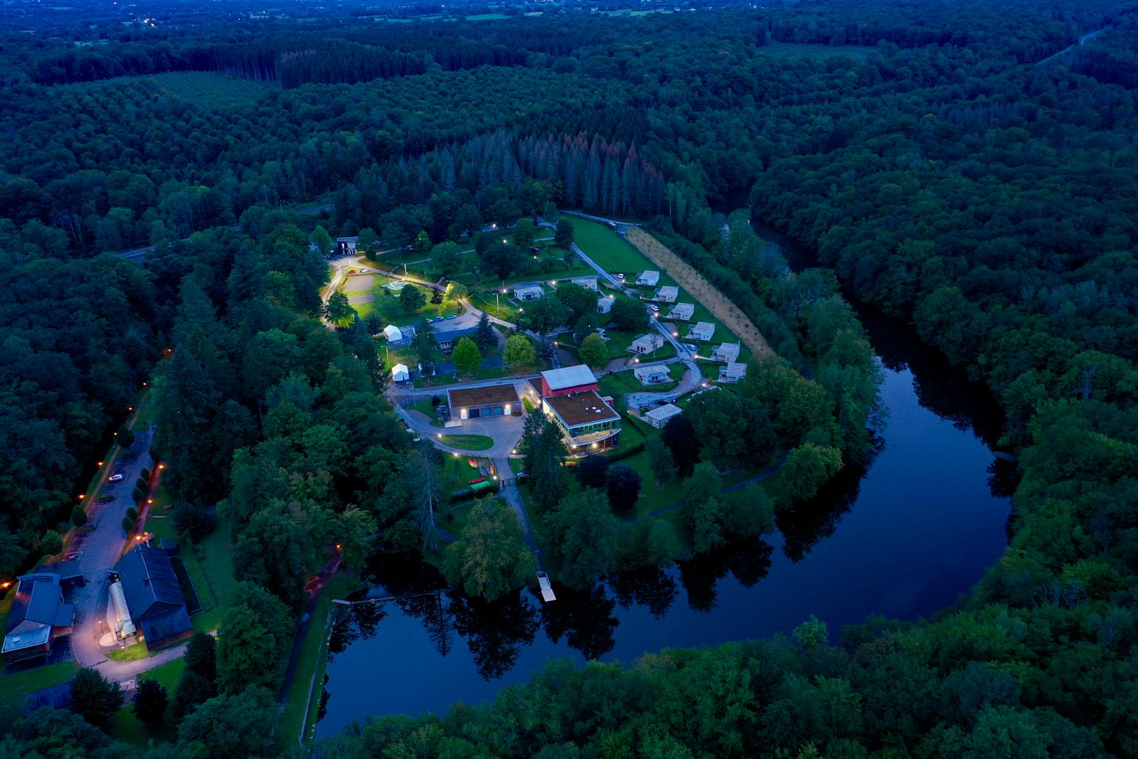 Hirson : Camping du Domaine de Blangy 03
