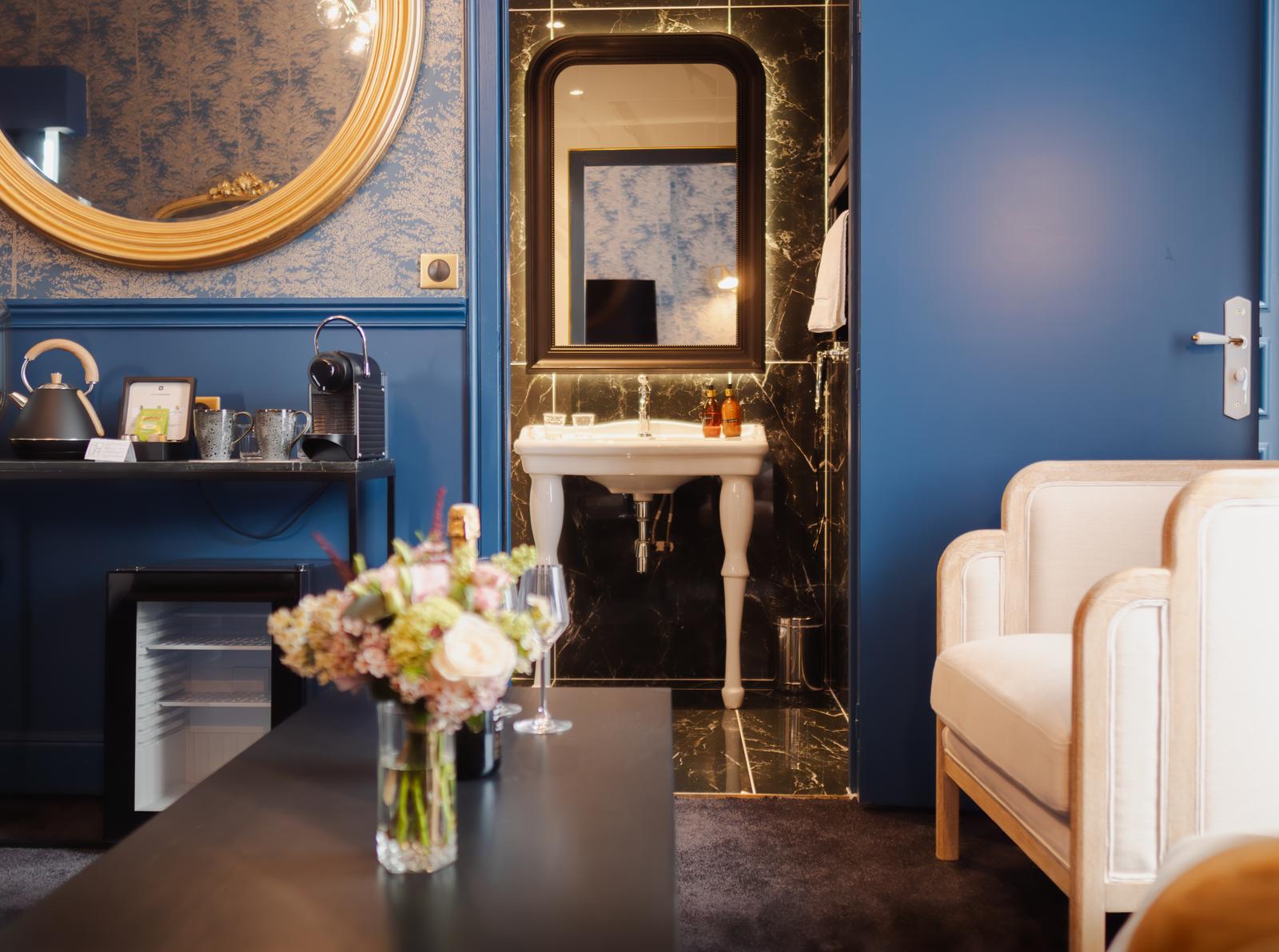Mérélessart : Château d'Héloïse chambre Châtelain  06