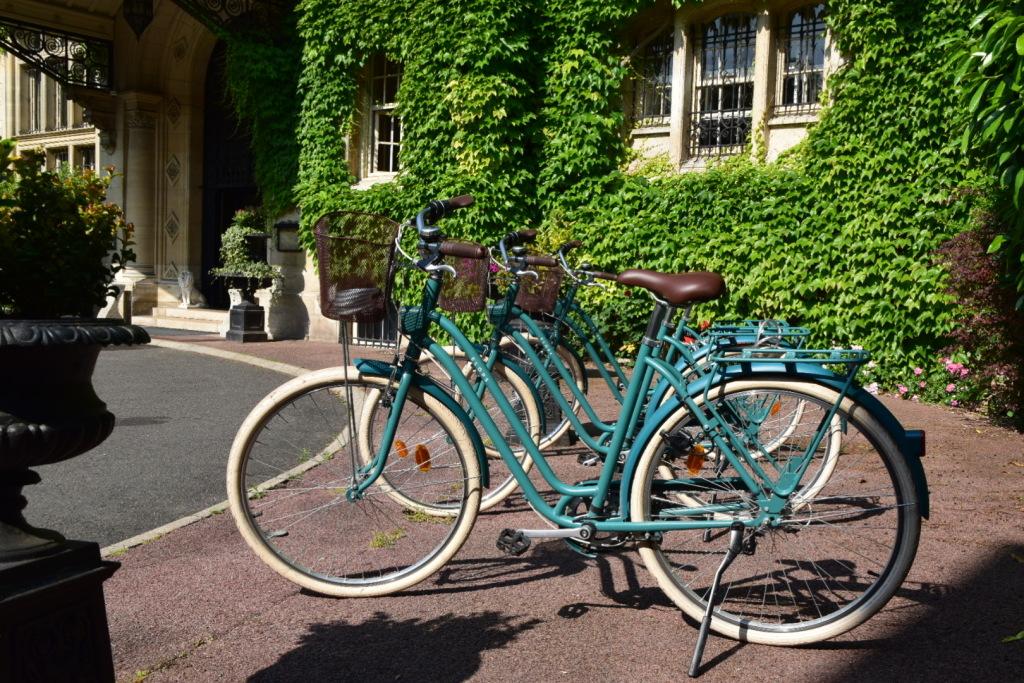 Gouvieux : Hôtel Jeanne and the Forest  03