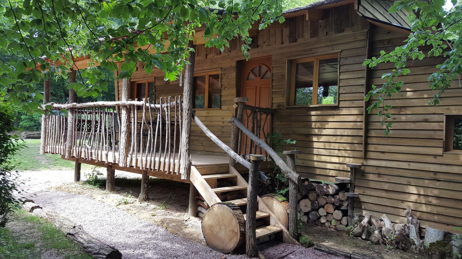Pierrefonds : le coeur de la forêt - cabane forestière 02
