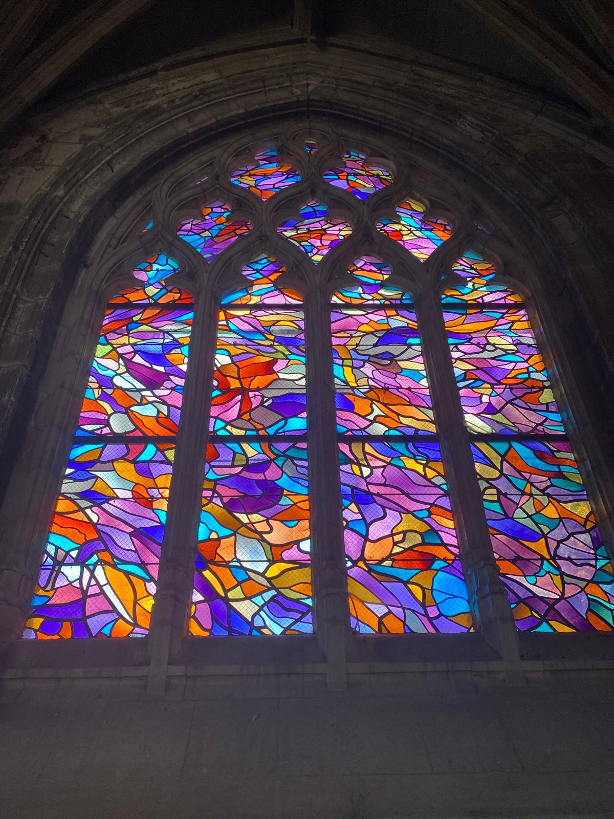 Abbeville : vitraux Manessier de l'église du Saint-Sépulcre 1IMG-20260203-WA0026