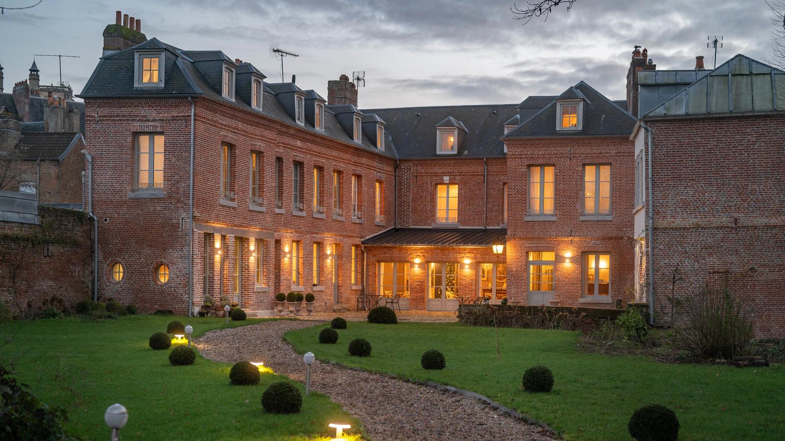 Abbeville : chambre d'hôtes les Myrrhophores 046