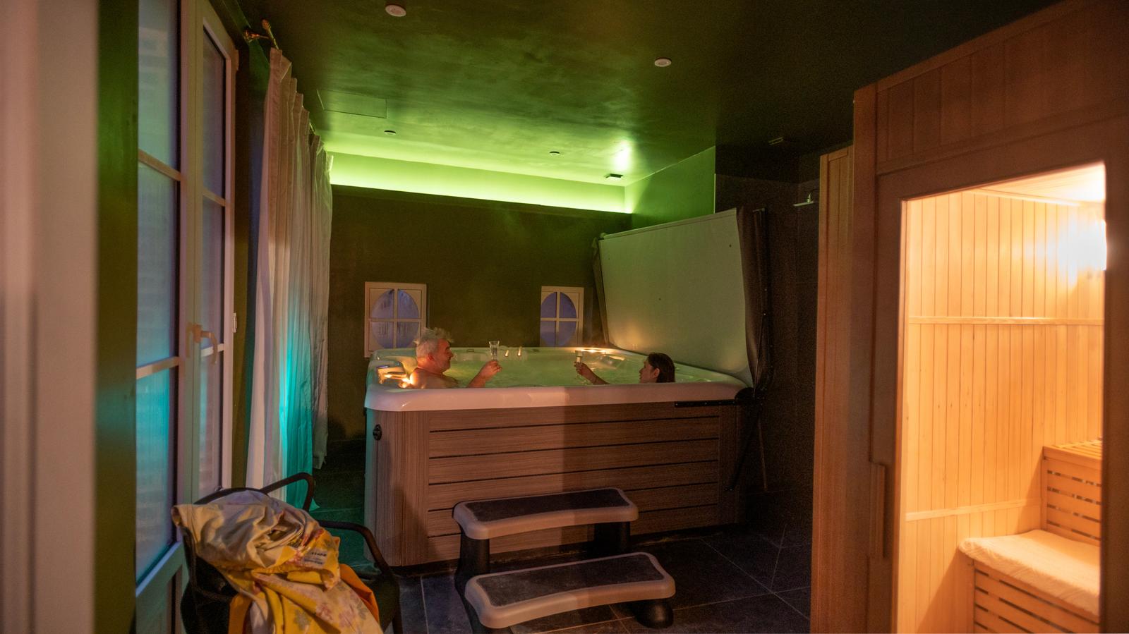 Abbeville : chambre d'hôtes les Myrrhophores 054