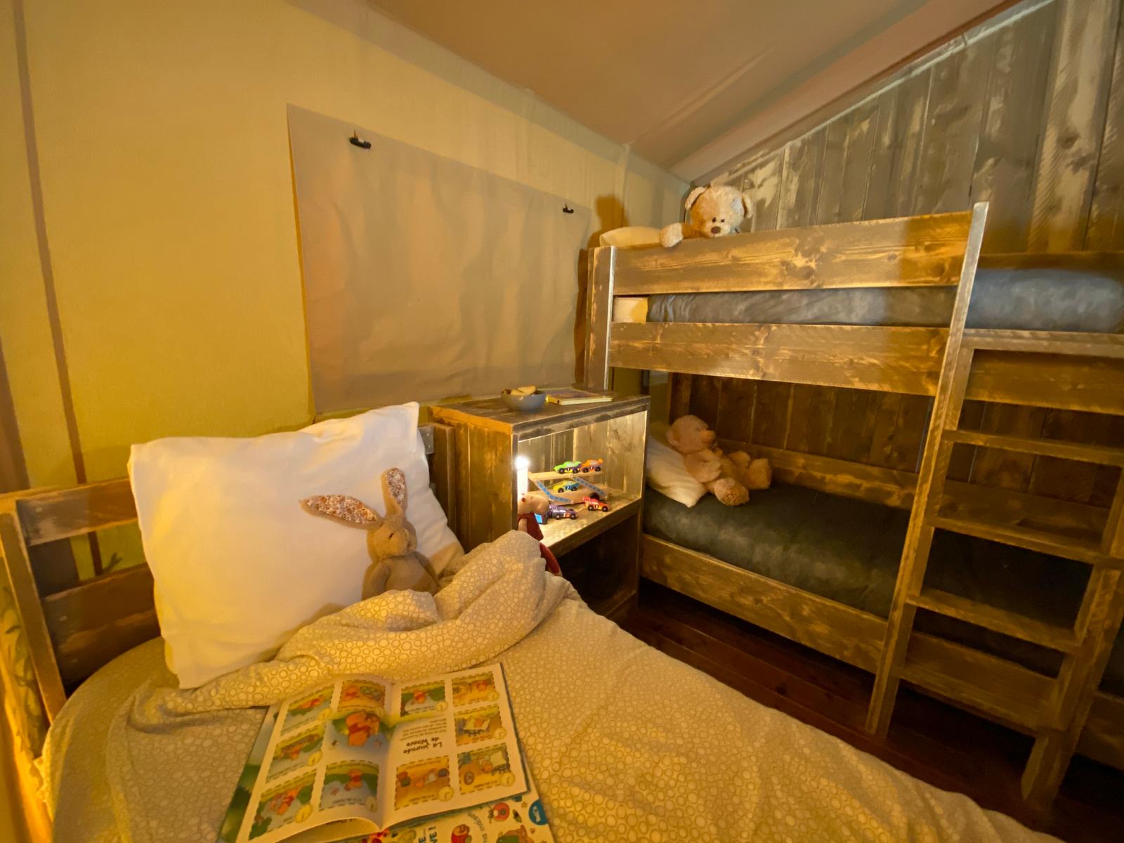 Bresles : camping de la Trye, la tente safari 21