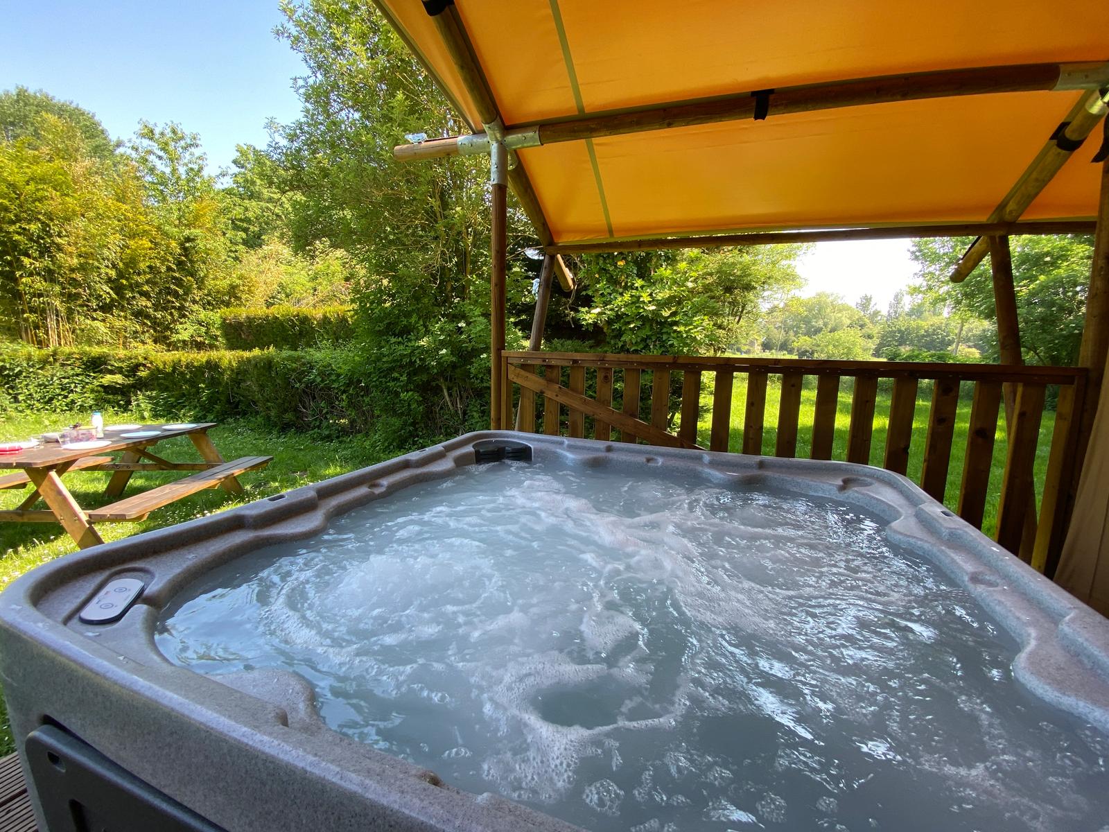 Bresles : camping de la Trye, la tente safari 26